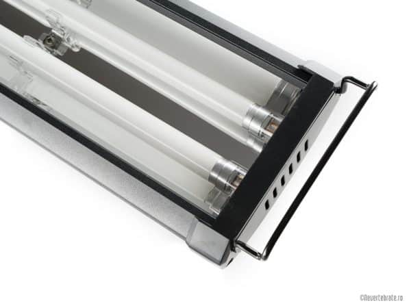 Odyssea T5 Unit Dual Pro Seaflower Odyssea T5 Unit Dual Pro Seaflower, 18 Inch T5 Aquarium Light Fixture